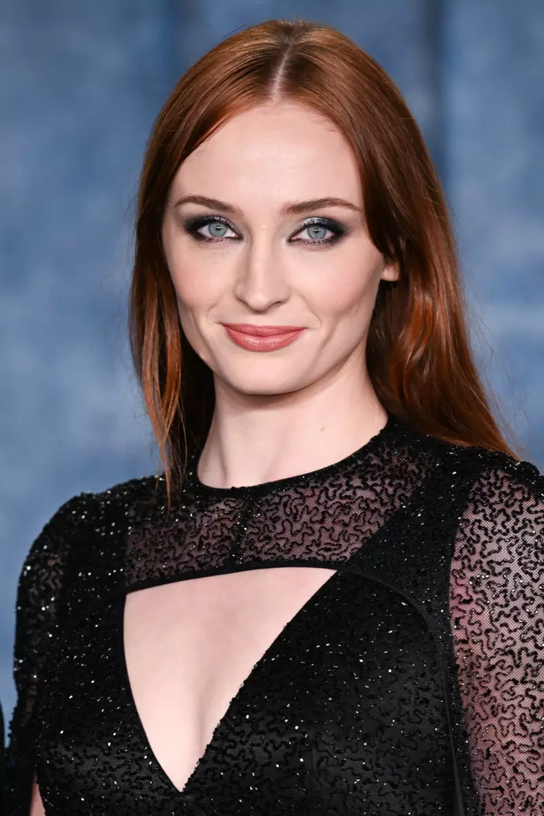 Sophie Turner (1)