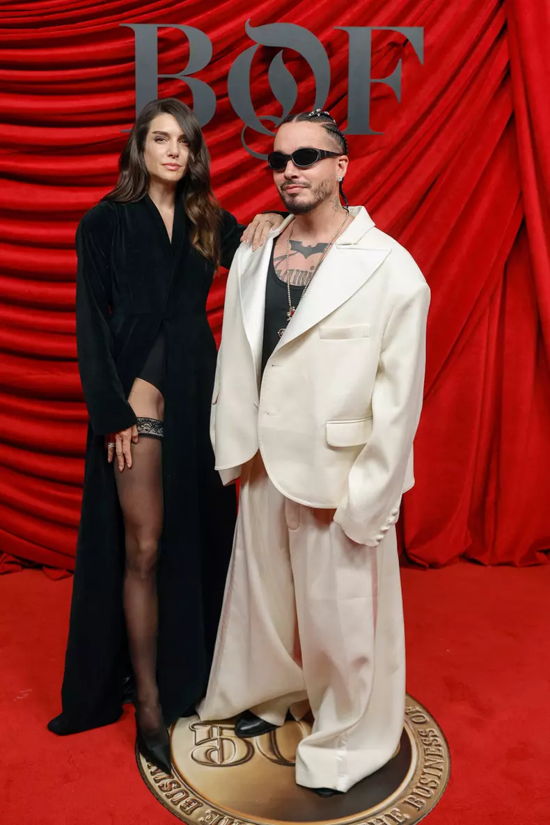 Valentina Ferrer & J Balvin
