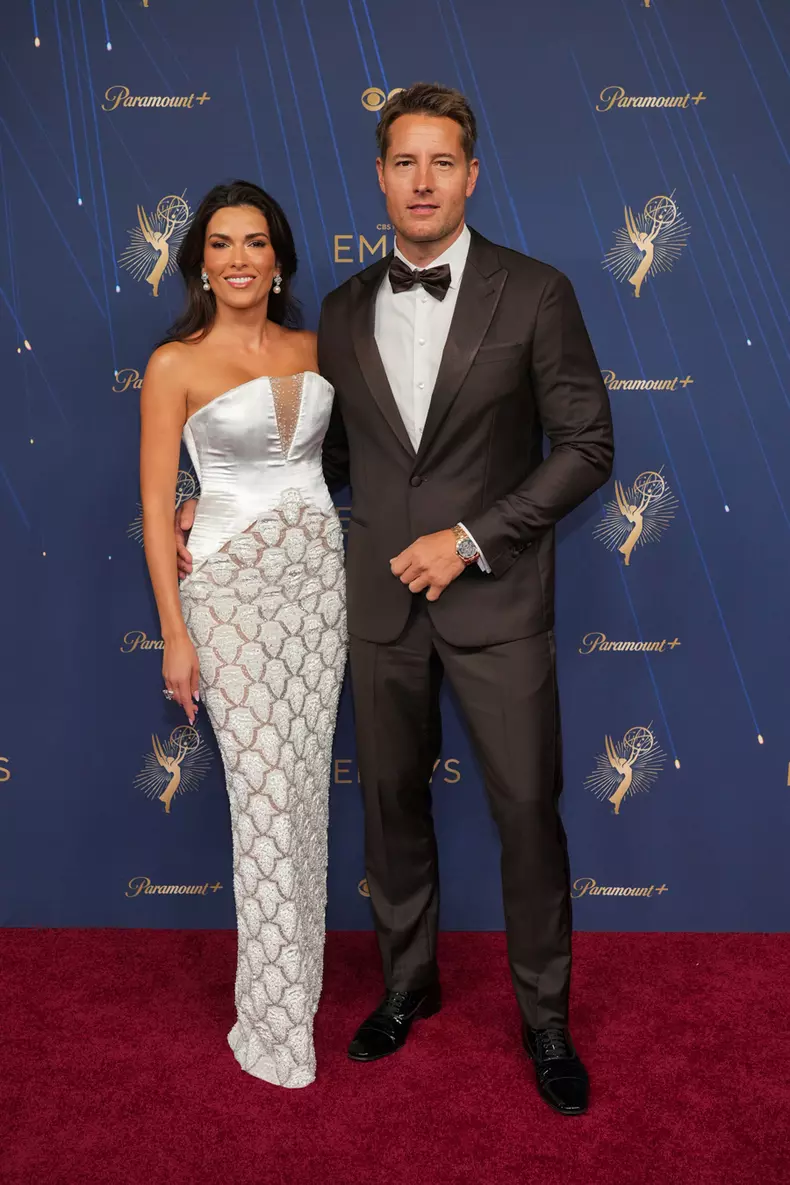 Justin Hartley & Sofia Pernas