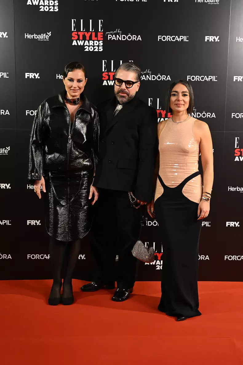 Roxana Voloșeniuc, Domnica Mărgescu & Maurice Munteanu