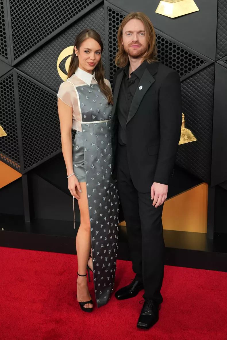 Claudia Sulewski &  FINNEAS