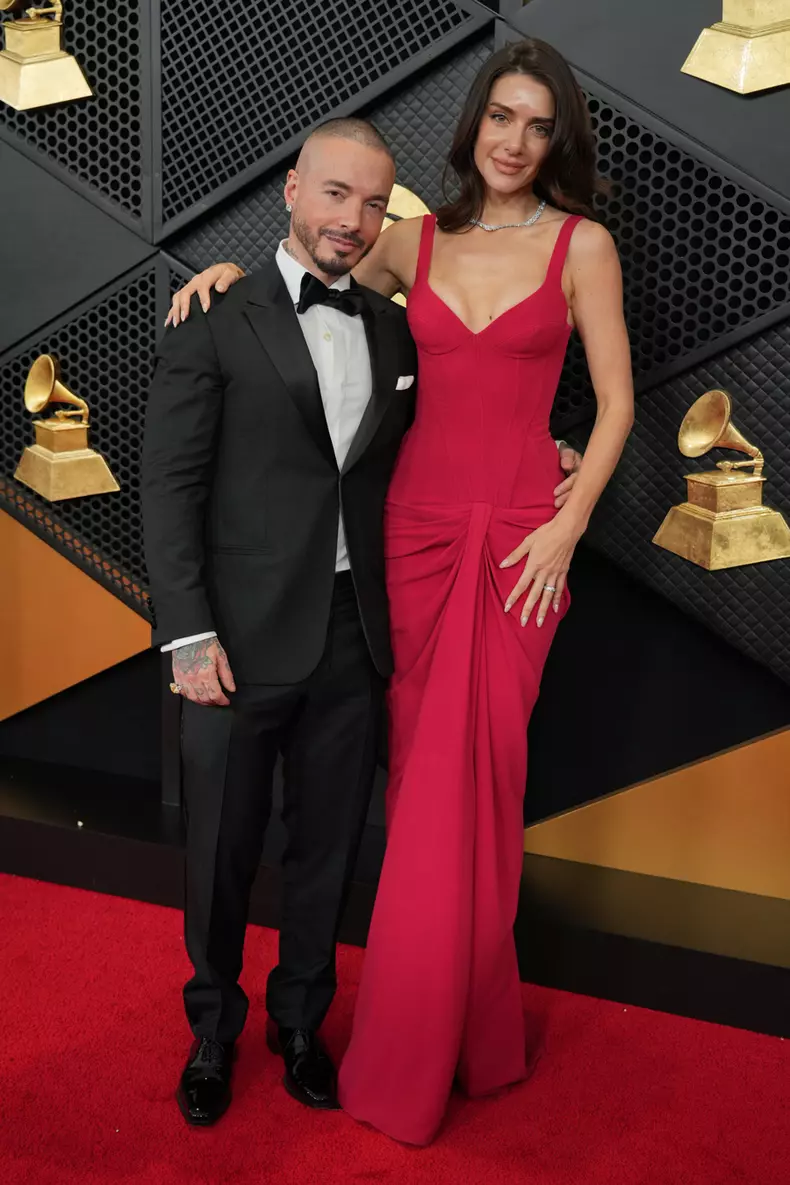 J Balvin & Valentina Ferrer