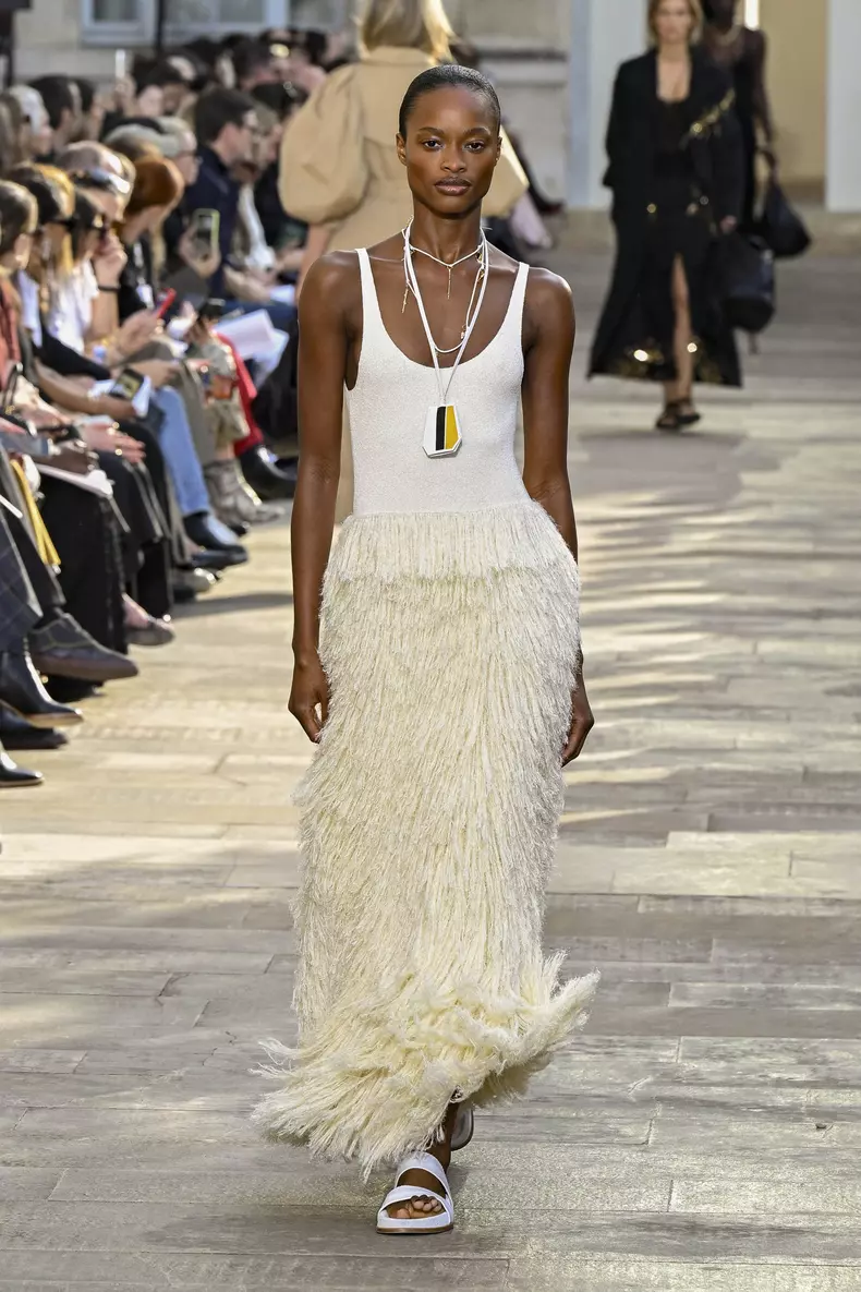 Défilé Gabriela Hearst "Collection Femme Prêt-à-Porter Printemps/Eté 2026" lors de la Fashion Week de Paris (PFW)
