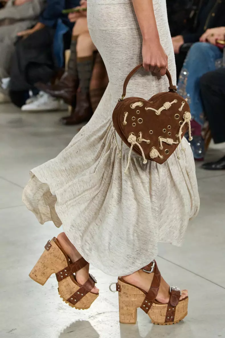 Moschino Spring 2026 Ready-To-Wear Runway At Milan Fashion Week - 25 Sep 2025