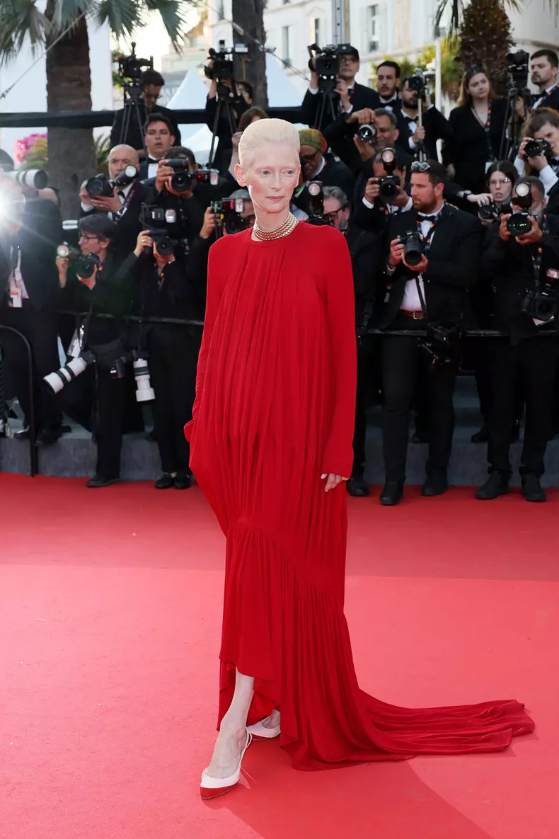 Tilda Swinton, ținută Chanel