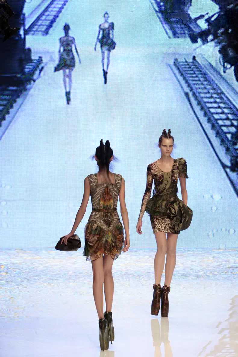 Alexander McQueen SS 2010