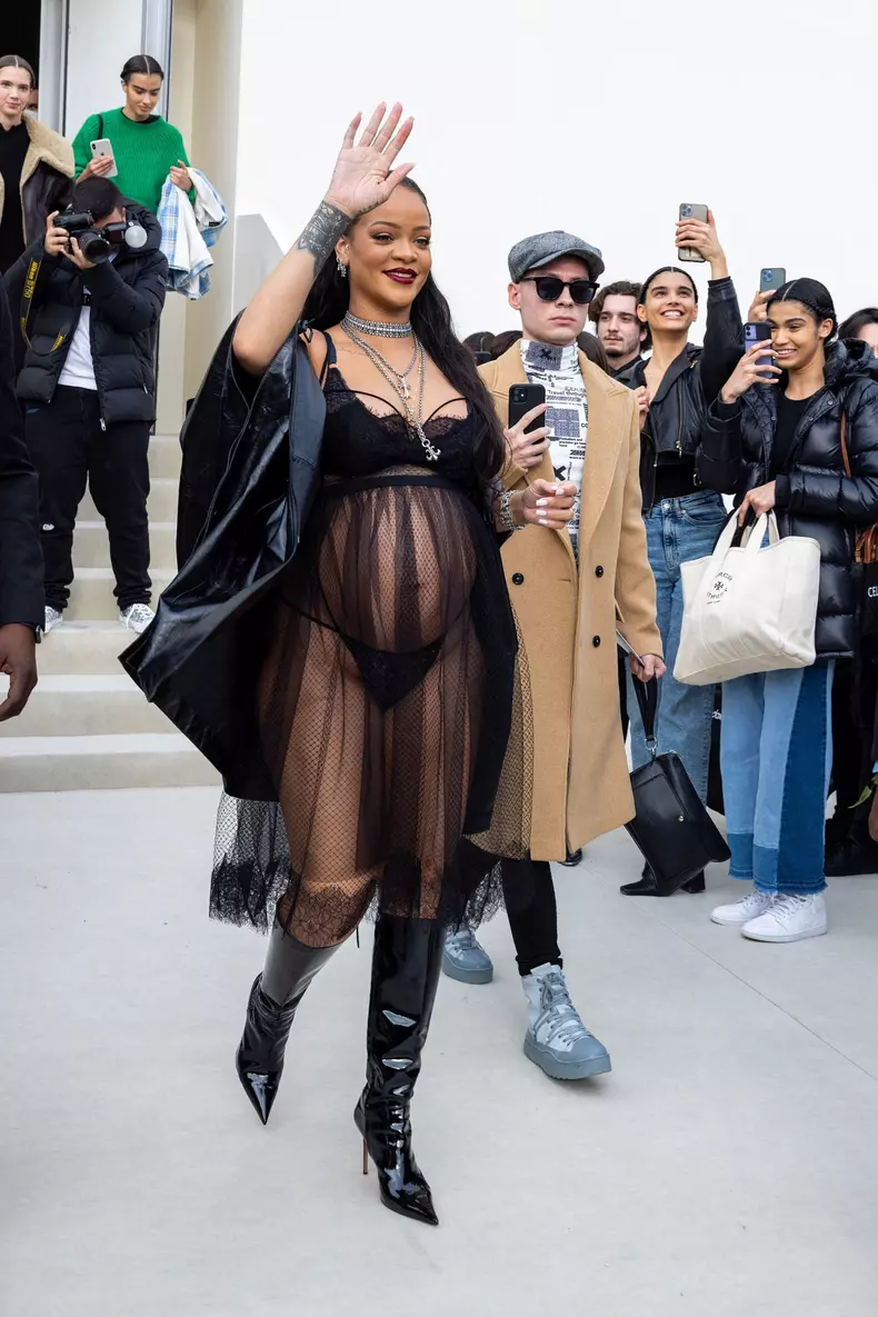 Rihanna à la sortie du défilé de mode automne-hiver 2022/2023 "Christian Dior" lors de la fashion week de Paris