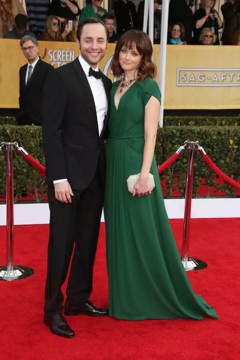 Alexis Bledel din „Povestea slujitoarei” și soțul ei, Vincent Kartheiser, divorțează după 8 ani de căsnicie