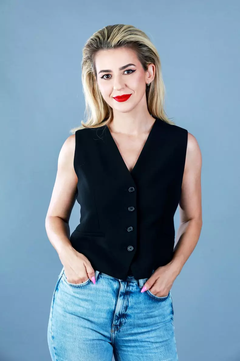 Andra-Marinescu-mod