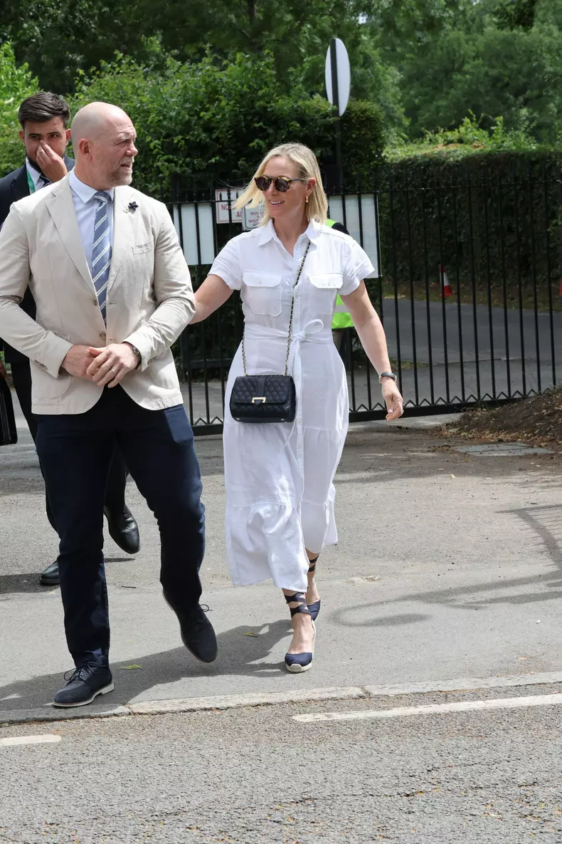 Cum e să locuiești în Palatul Buckingham. Dezvăluirile făcute de Mike Tindall, soțul nepoatei Reginei Elisabeta