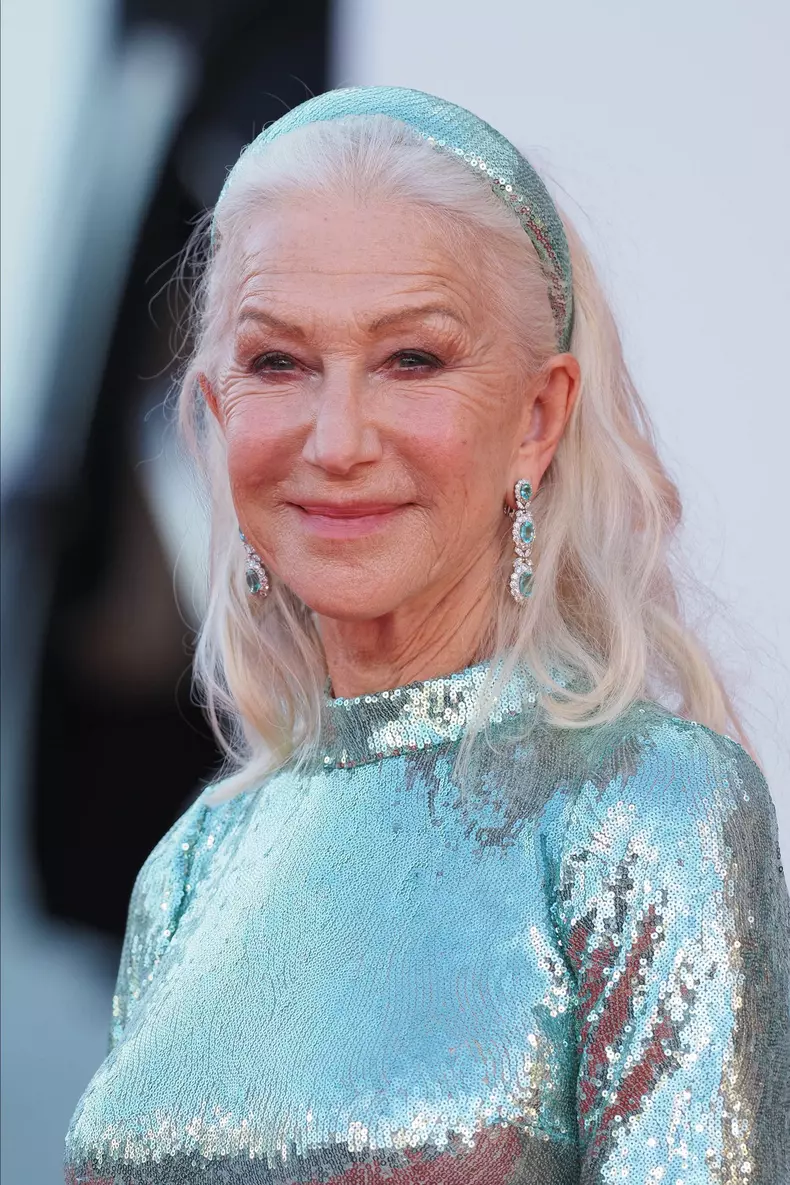 Les personnalités foulent le tapis rouge du festival international du film de Venise (La Mostra)