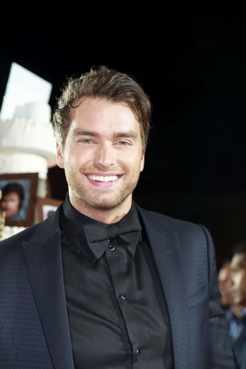 Un actor din „Bold and the Beautiful” ar putea fi viitorul Superman