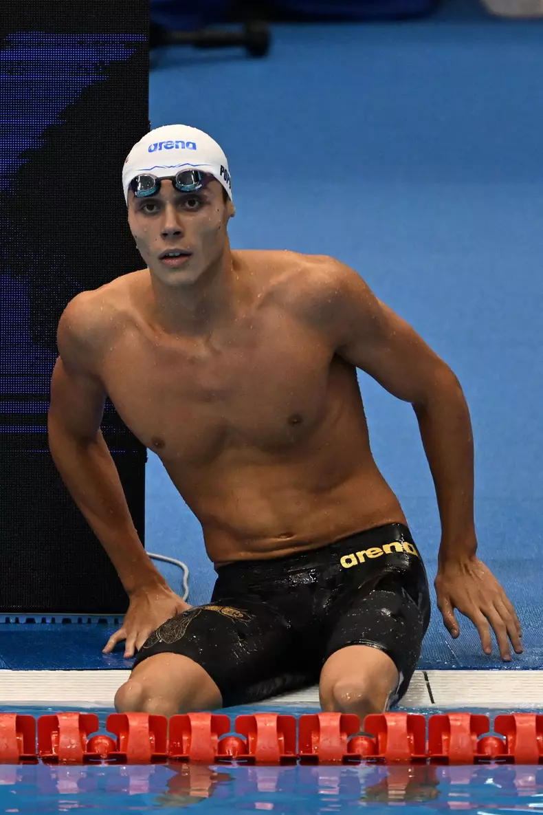 Cine transmite azi finala probei de 200 de metri liber de la Campionatele Mondiale de înot. David Popovici, favoritul probei