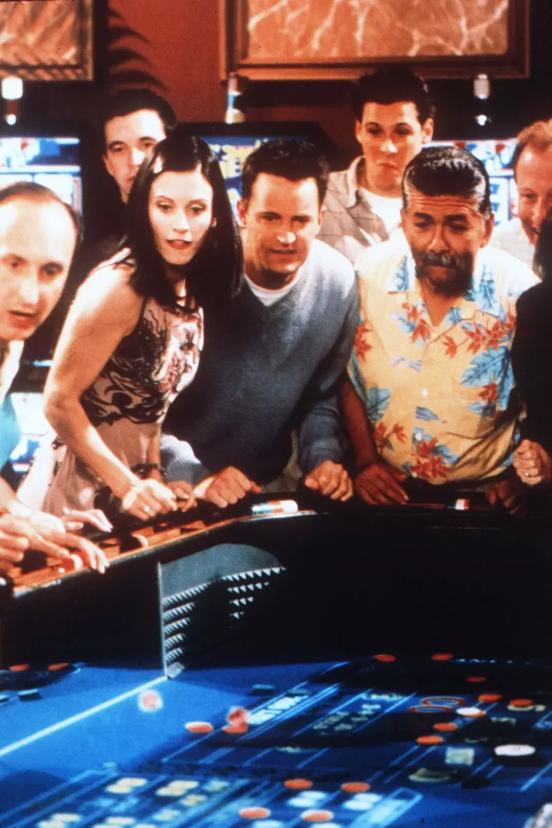 Ultimele zile din viața lui Matthew Perry. De ce au fost îngrijorați prietenii săi și ce au găsit polițiștii în casa lui (10)