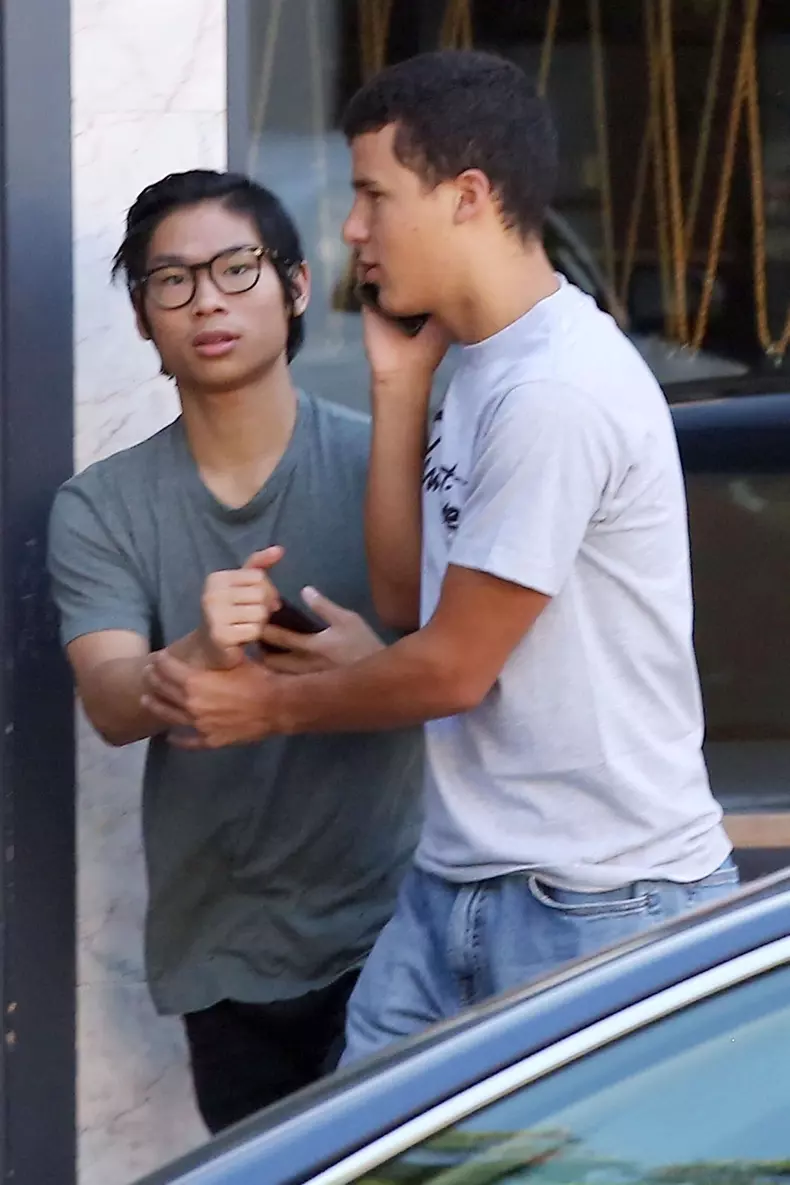 Brad Pitt, acuzații dure din partea fiului său, Pax