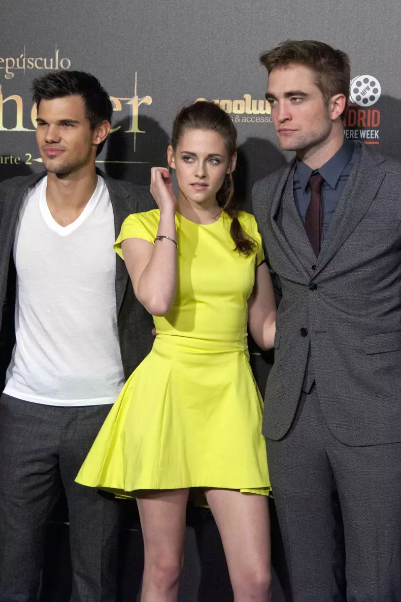 Rivalitatea dintre Taylor Lautner și Robert Pattinson  (9)