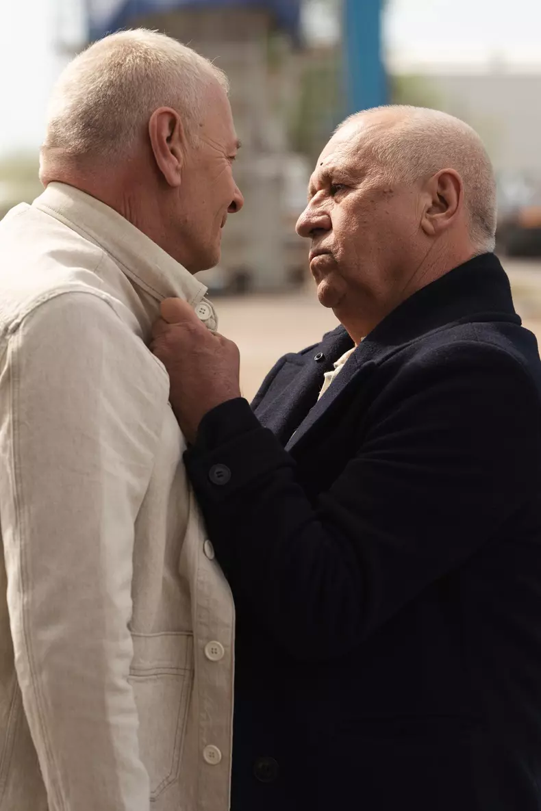 Bebe Măcelaru (CLANUL)_ Sandu Vlahu (GROAPA) (3)