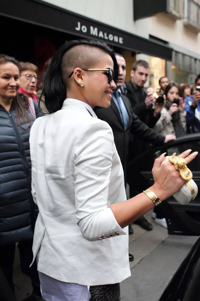 P.DIDDY ET CASANDRA VENTURA DANS LES RUES DE PARIS