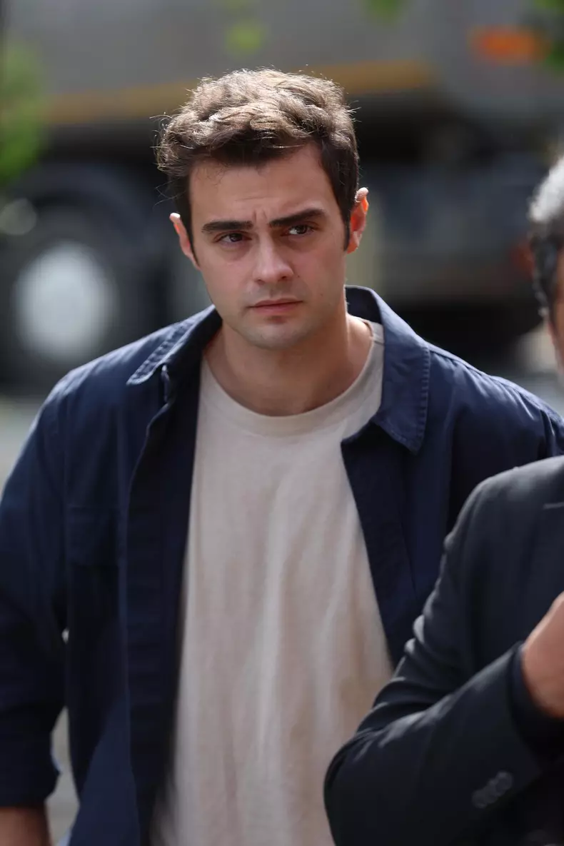 serial Totul pentru familia mea (4)