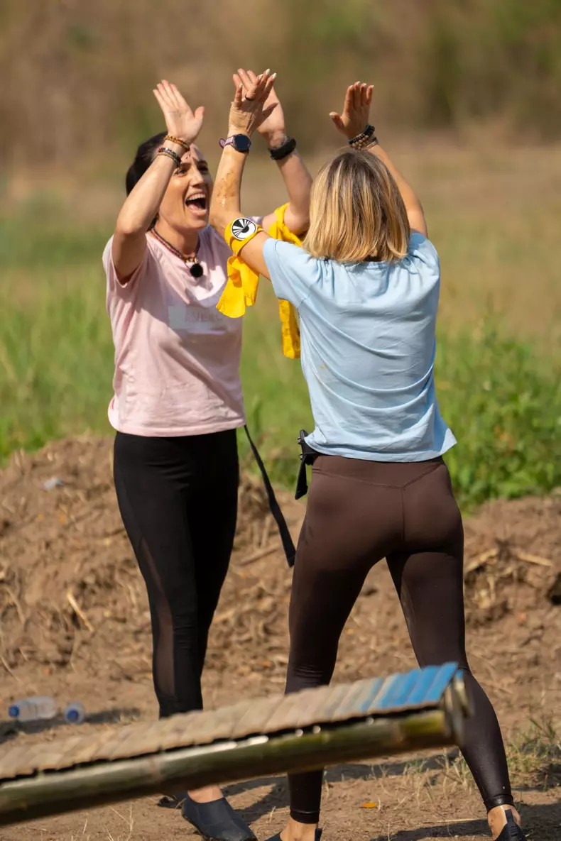 Carmen si Andreea au luat amuleta si Jokerul