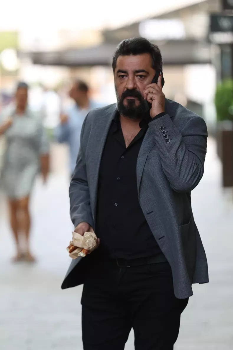 Celil Nalçakan, Akif din serialul Totul pentru familia mea (3)