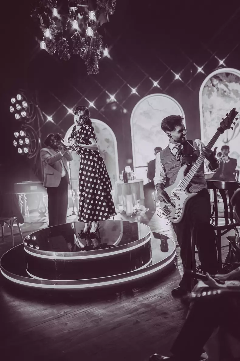 Theo Rose și sora ei au cântat împreună în spectacolul „Pe vechi”  (9)