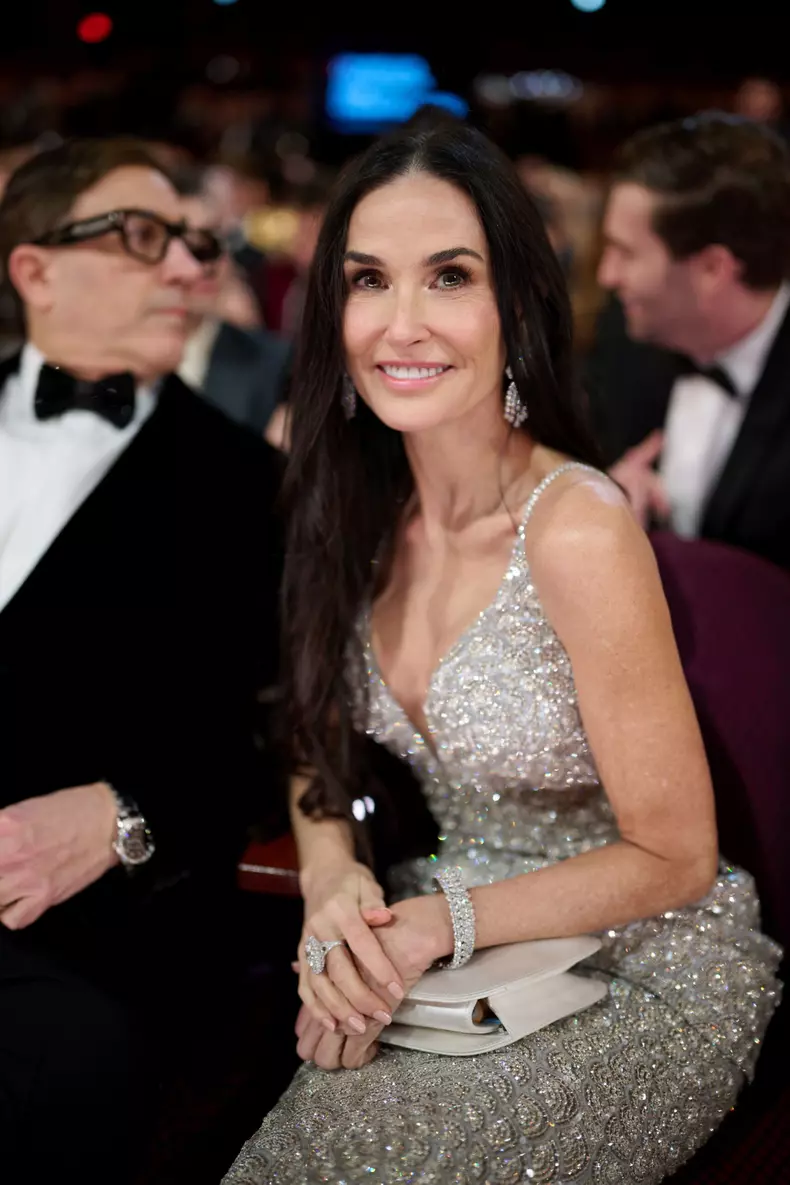 Demi-moore-premiile-oscar-2025