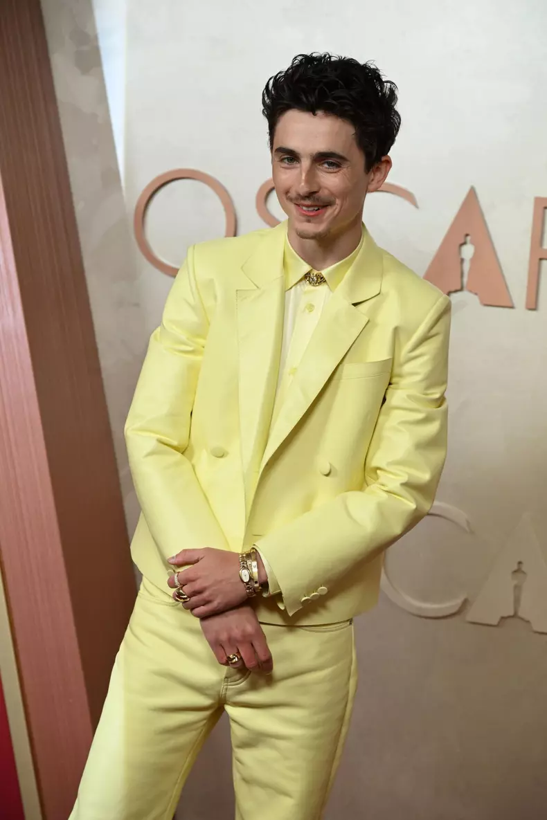 Timothée-Chalamet-premiile-oscar-2025