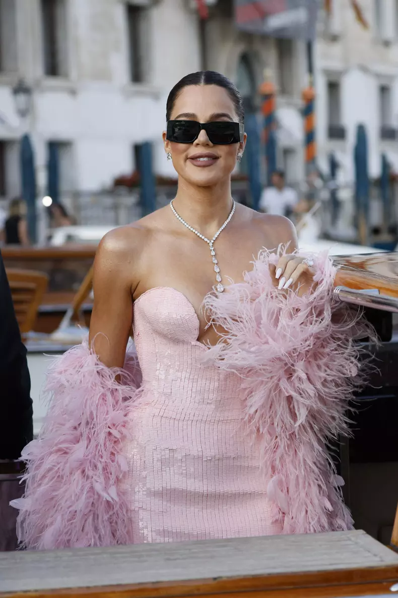 Celebs On Their Way To Bezos-Sanchez Wedding - Venice