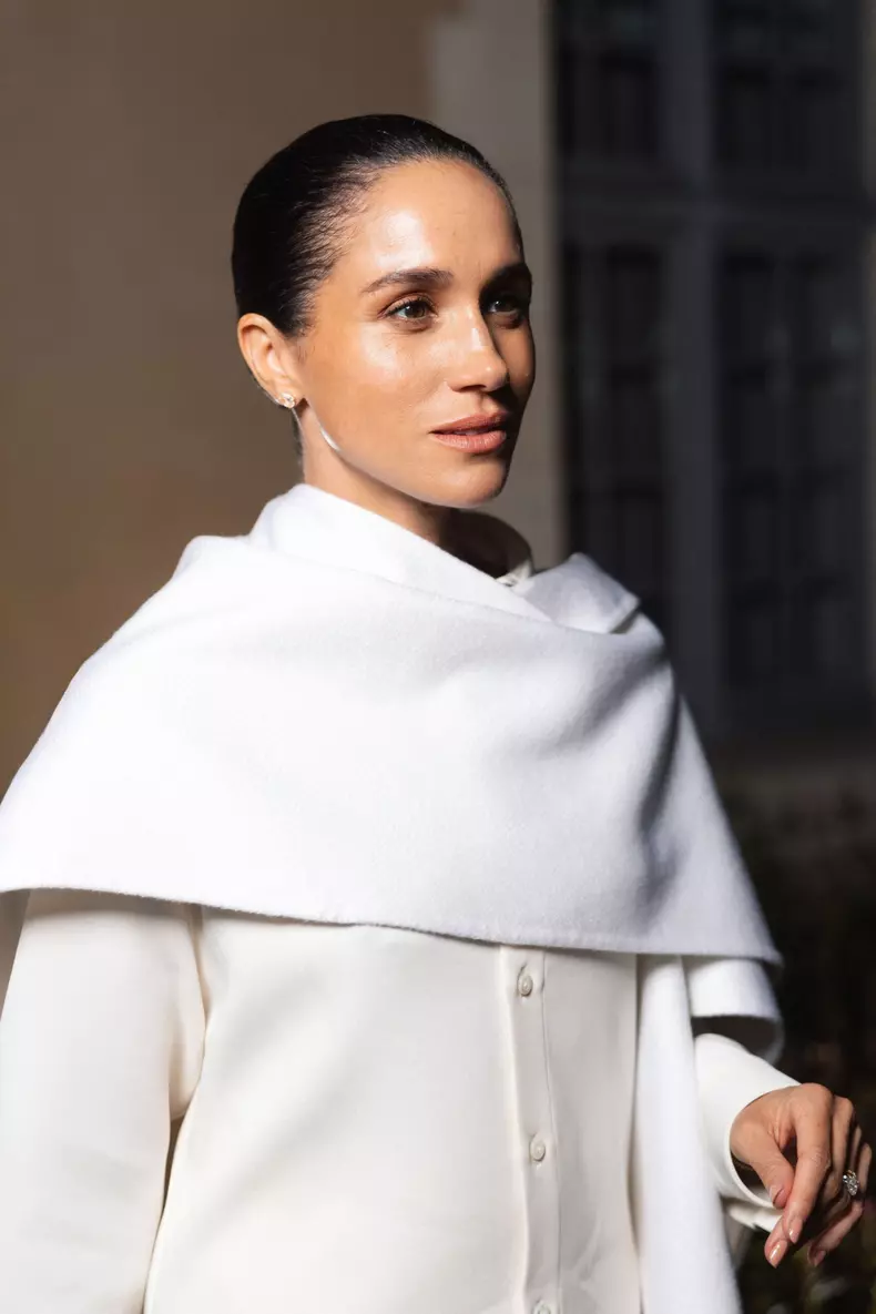 Meghan Markle, duchesse de Sussex, au défilé Balenciaga lors de la Fashion Week de Paris (PFW)