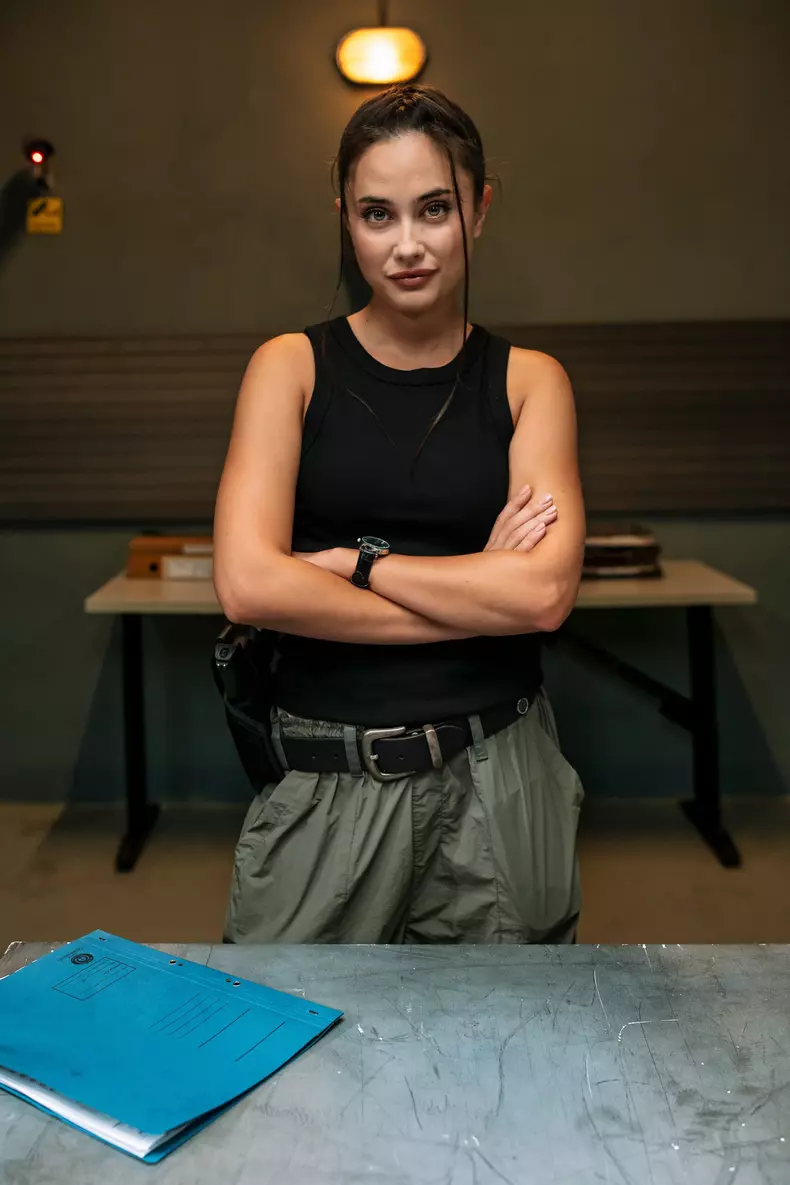 Oana Cârmaciu - Băieți Buni pe viață