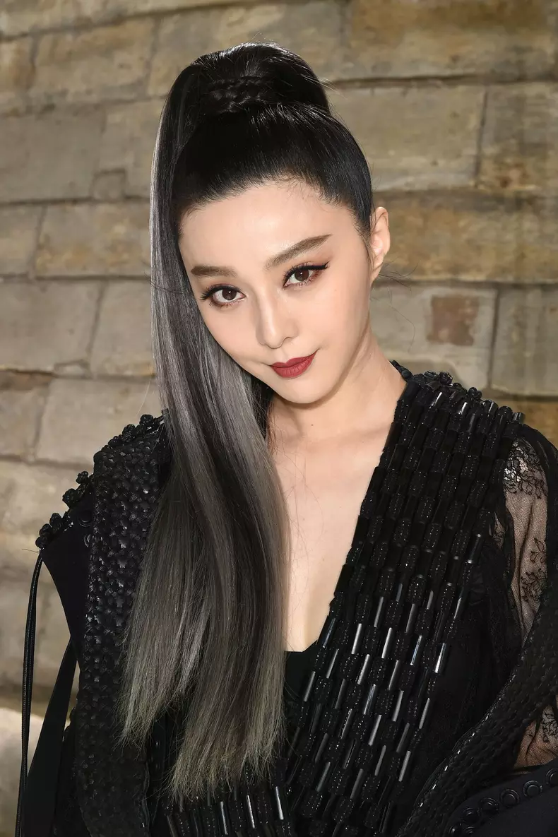 Fan Bingbing, în frontrow, la prezentarea Vuitton