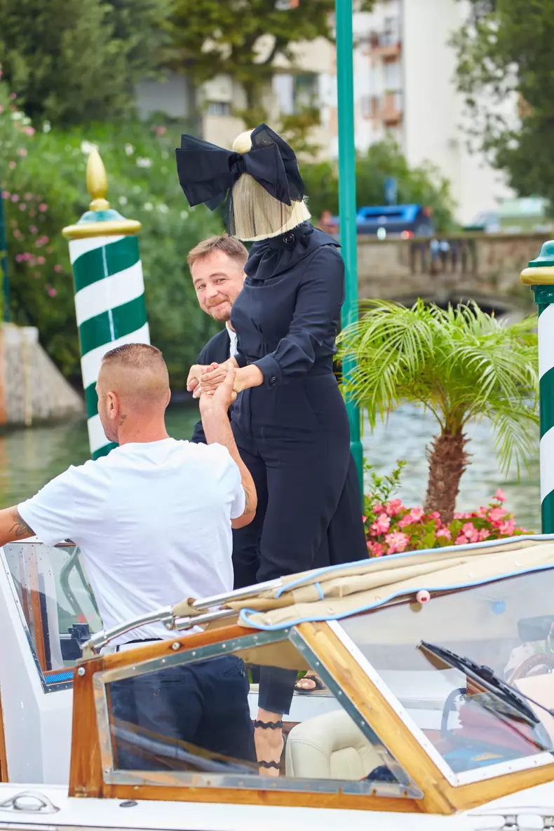 Sia suferă de o boală gravă