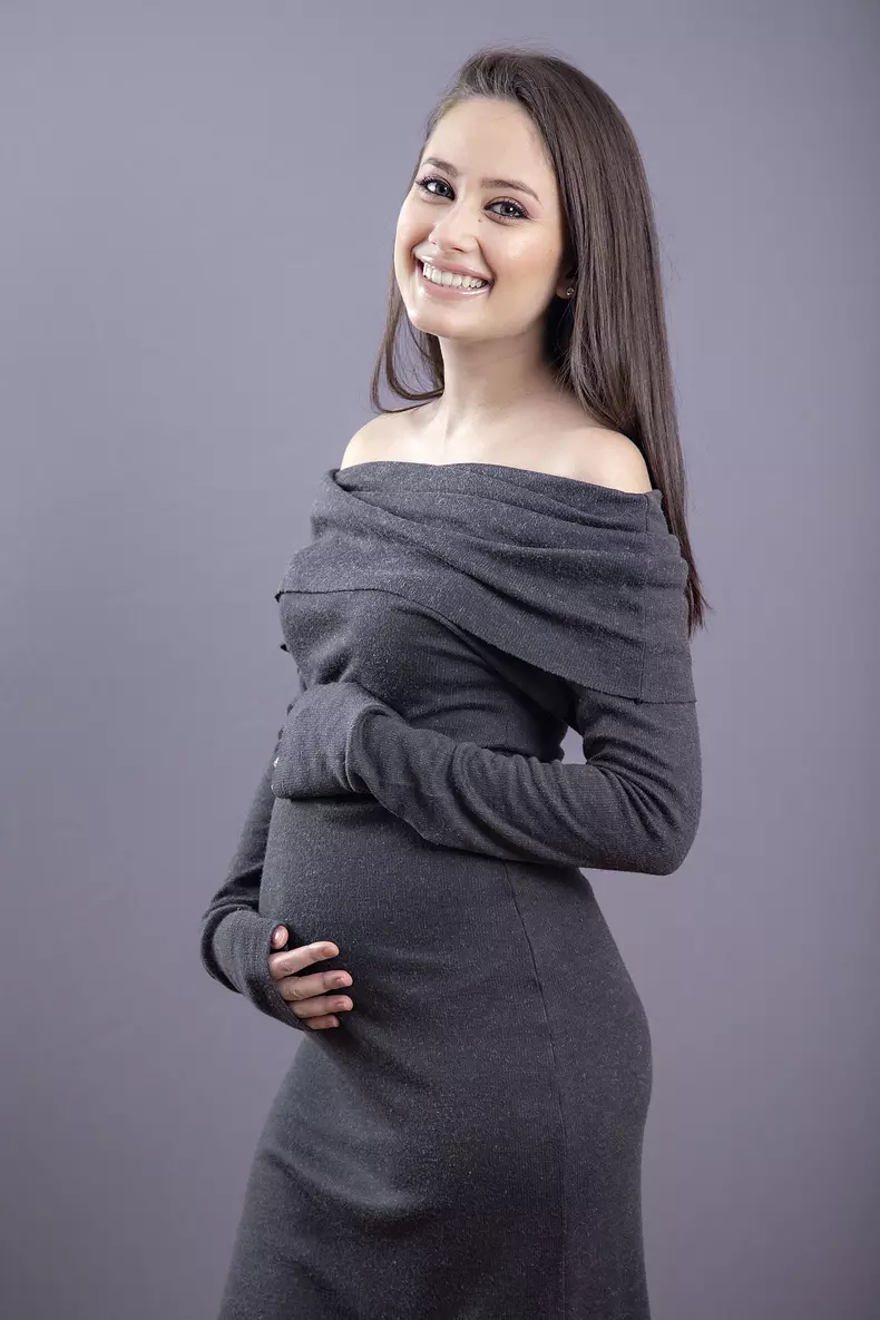 Oana-Cârmaciu-este-însărcinată-1