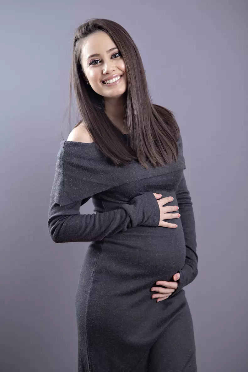 Oana-Cârmaciu-este-însărcinată-2-1