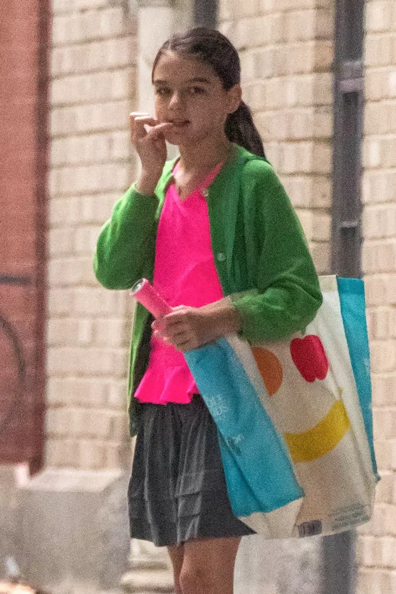 *EXCLUSIVE* Katie Holmes takes her dogs for a walk while Suri Cruise heads to tennis practice