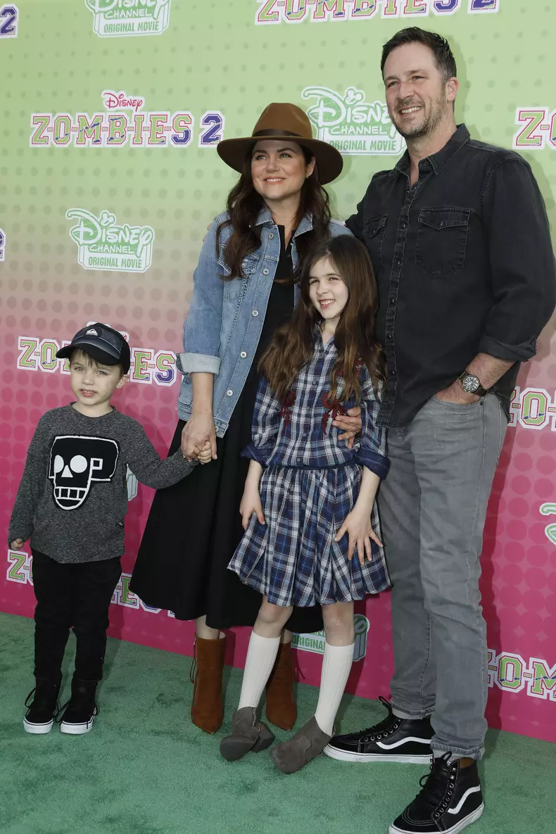 USA - ''Zombies 2'' Screening - Burbank