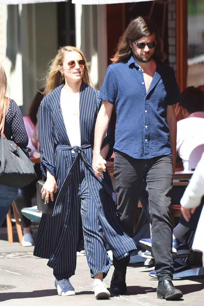 Dianna Agron and Winston Marshall holding hands in SoHo