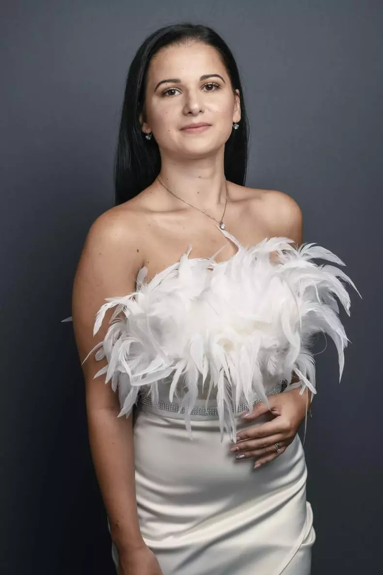 Cine-este-Mădălina-Buzatu-de-la-Mireasa