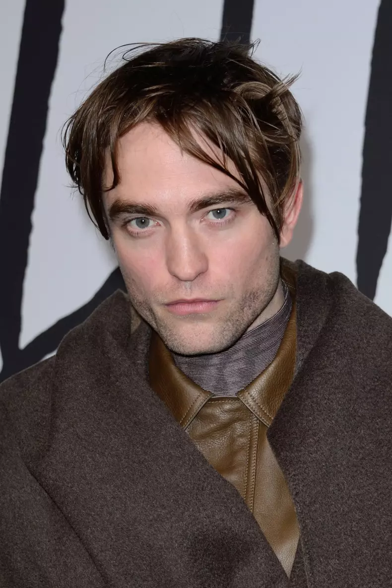 Robert Pattinson are COVID-19