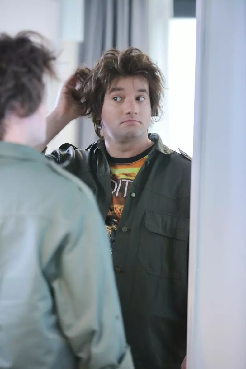 Victor-Racariu-Sef-sub-acoperire.