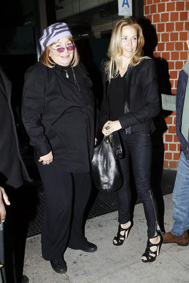 Penny Marshall and Sheryl Crow Have Mr. Chows!