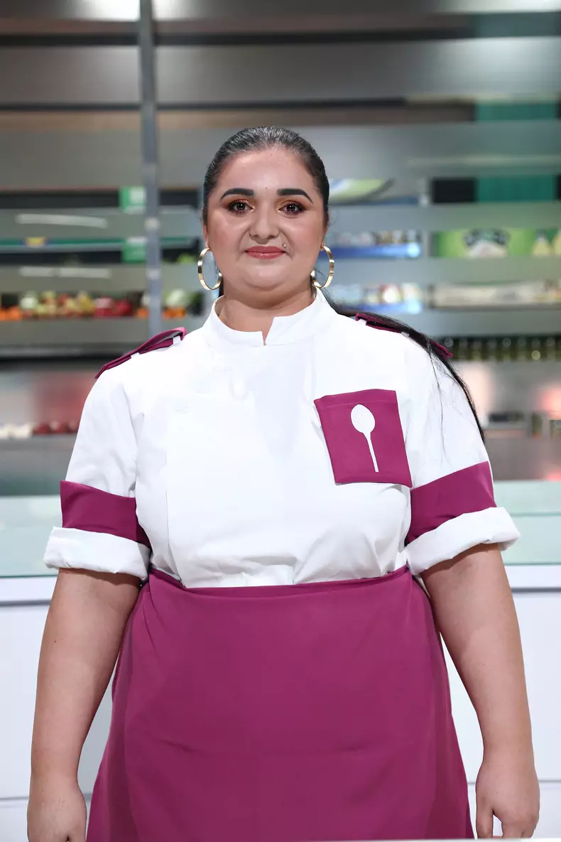 Narcisa-Birjaru-Chefi-la-cutite-sot-4