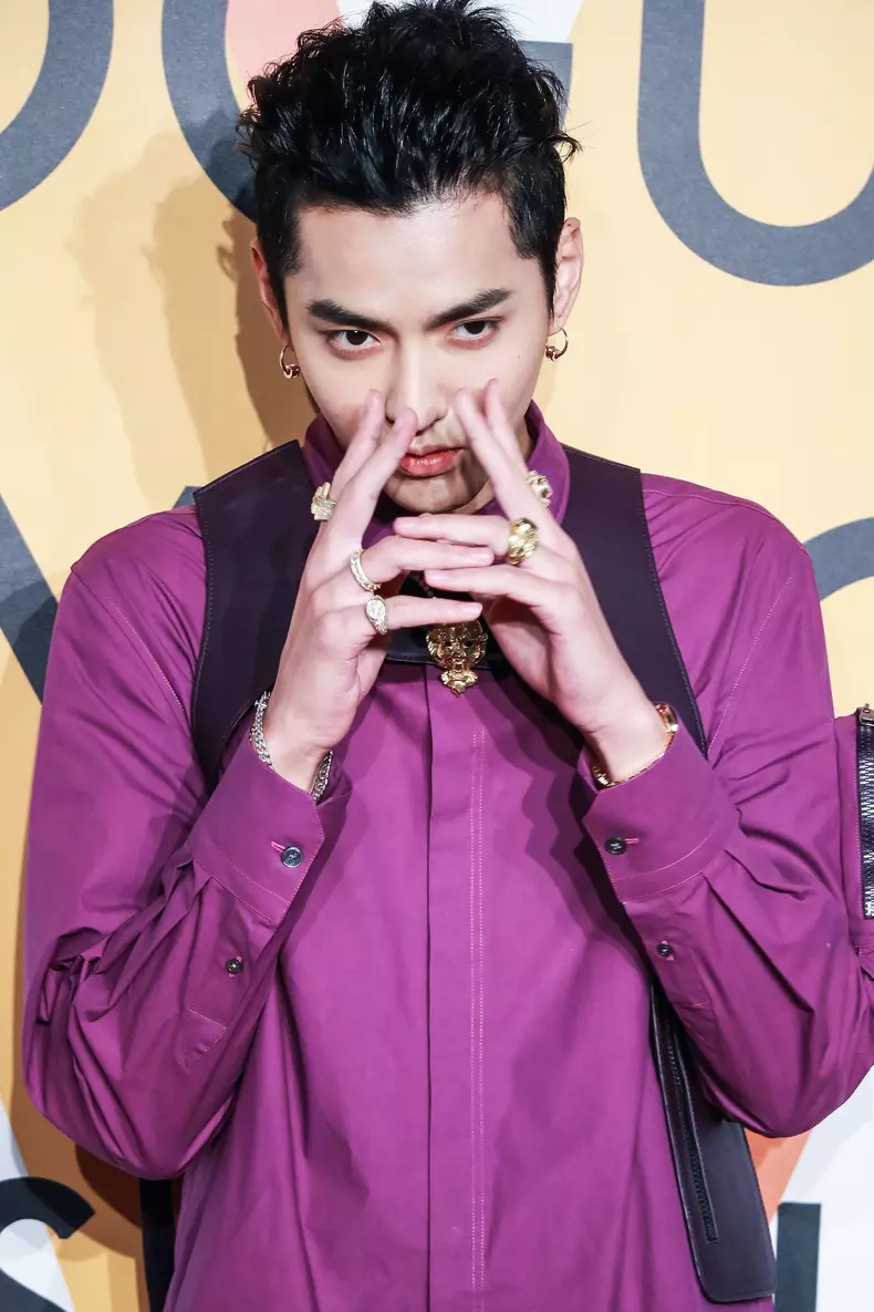 Kris Wu flaunts alluring and stylish outfits at Louis Vuitton exhibition in Shanghai