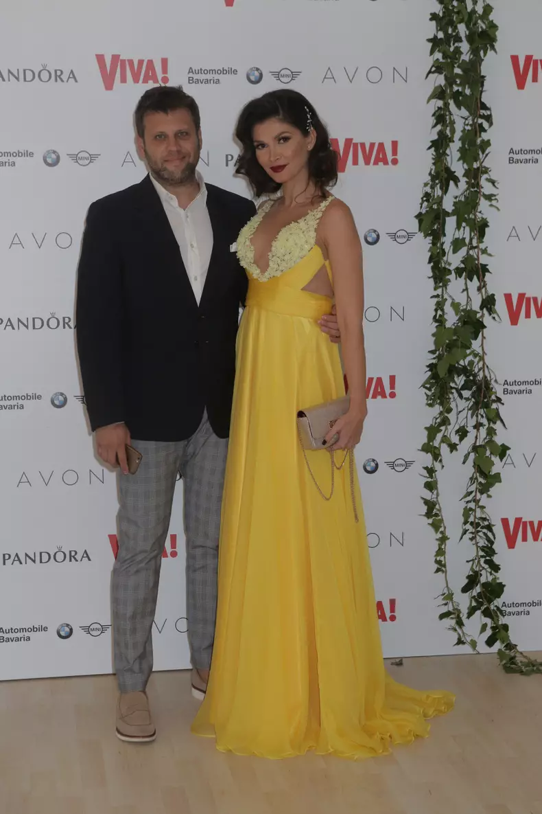 Alina-Puscas-rochie-gablena-si-Mihai-Stoenescu-iubit-1