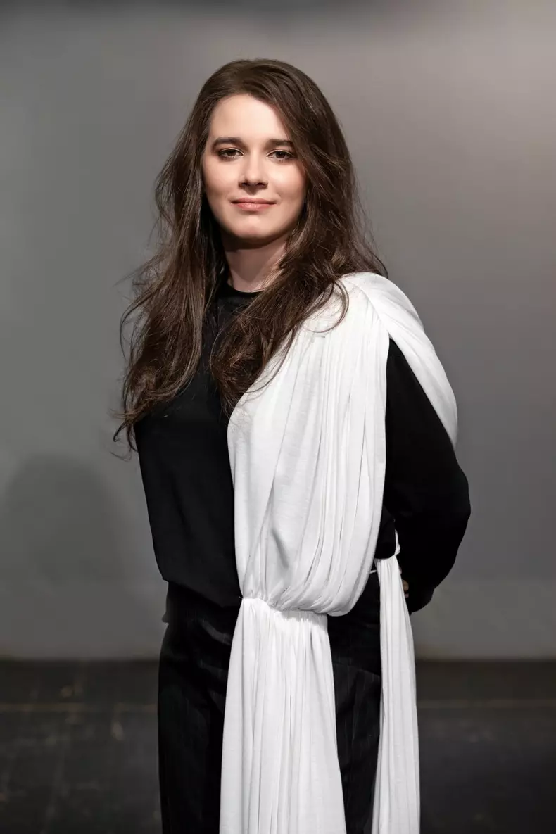 242666601_403566367793536_2599803691352725054_n-1