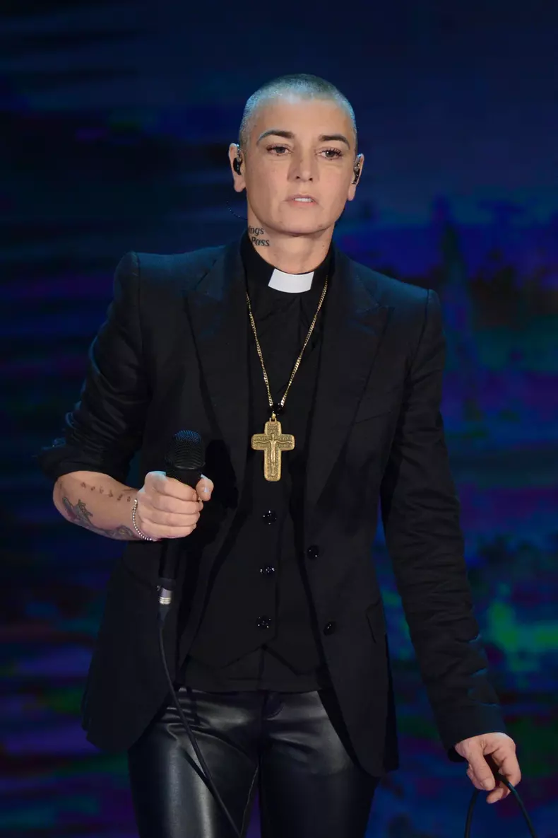 Sinead O'Connor at italian  Tv Show Che Tempo Che Fa