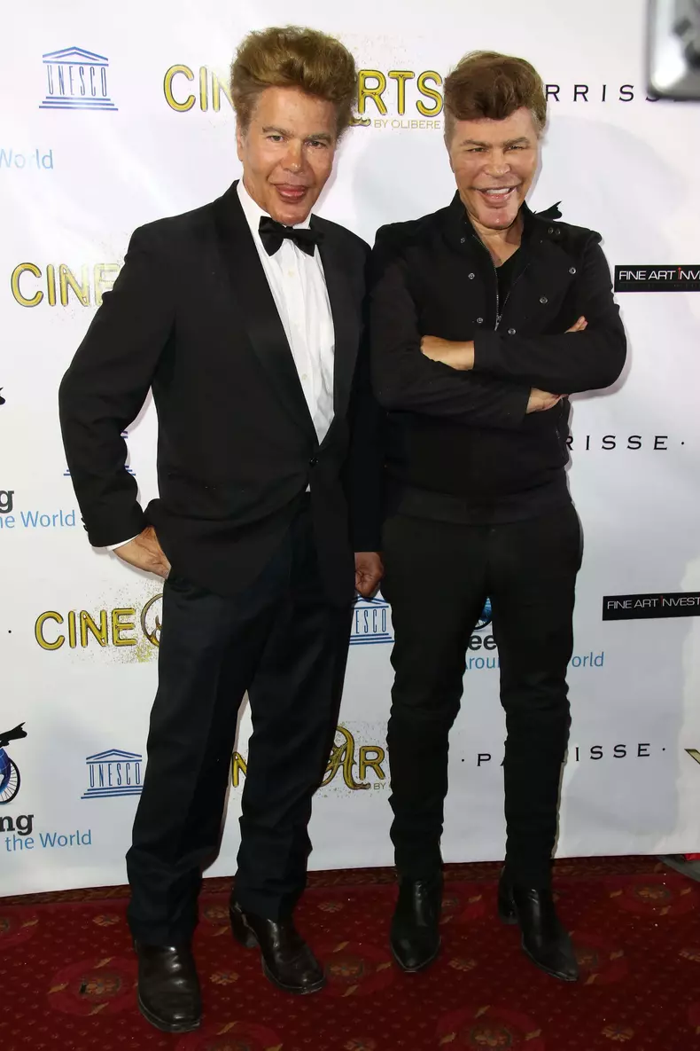 SOIREE DE GALA CINE ARTS AVEC PARIS HILTON A CANNES