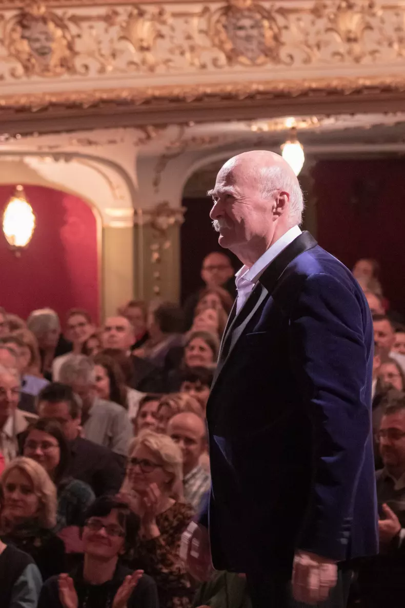 74674440_2516382068580687_3221433344122159104_n