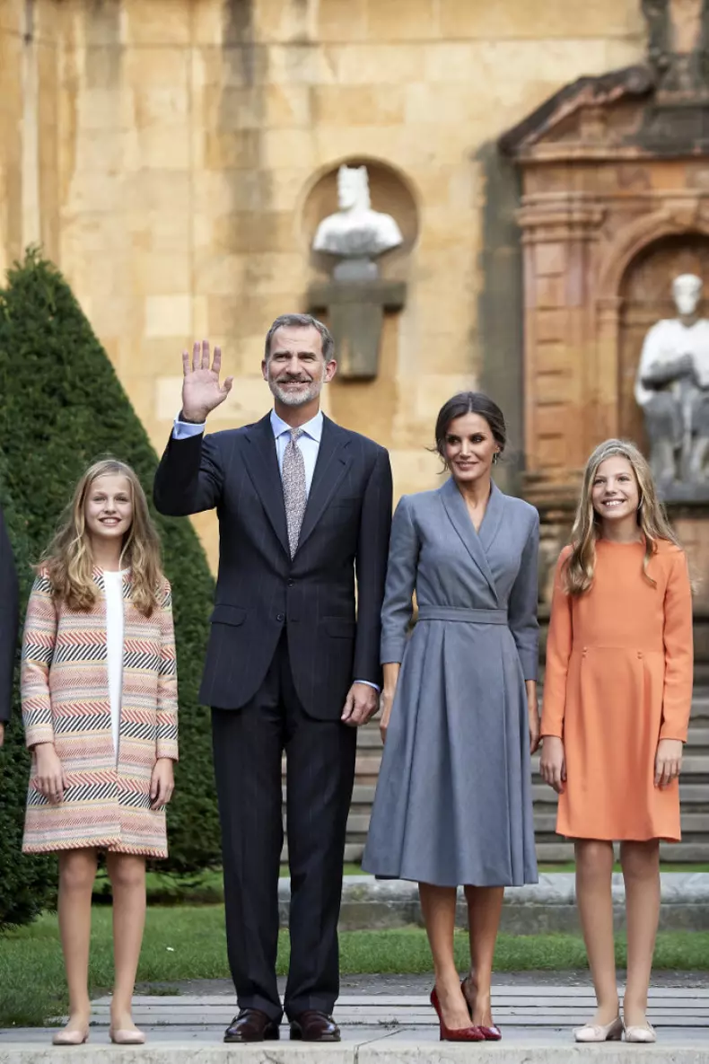 Letizia si familia sa